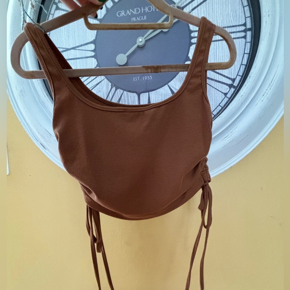 Brown top